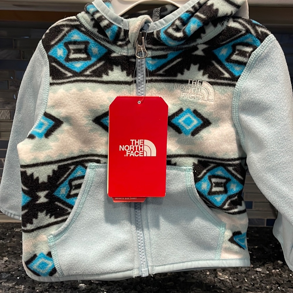 BRAND NEW with tags North Face zip up